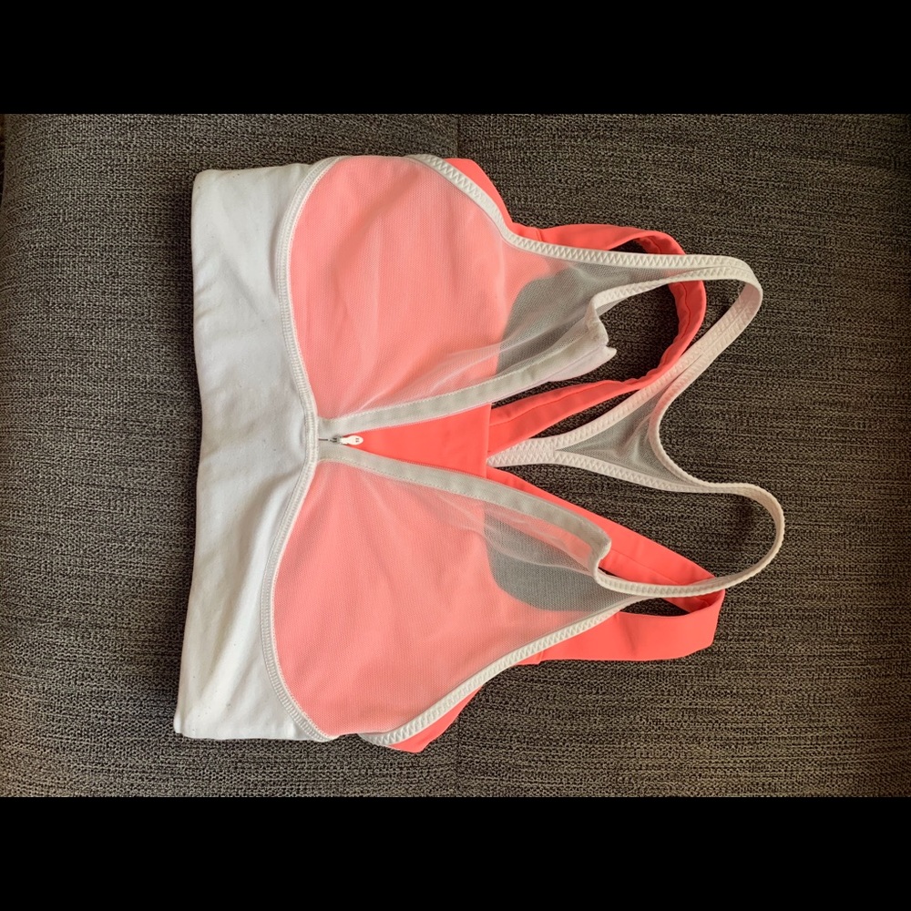 Lululemon zip sports bra
